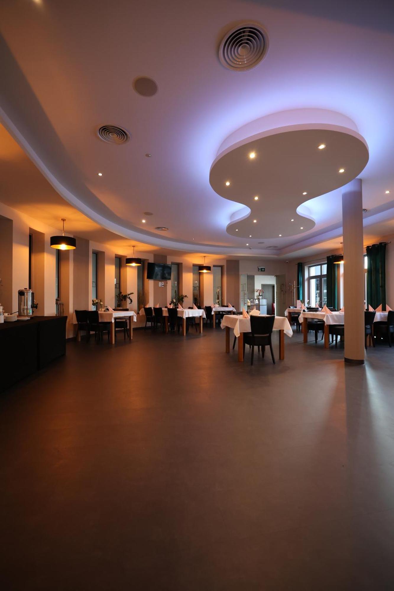 Nova Stodola Hotel Klomnice Ngoại thất bức ảnh